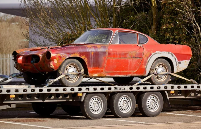 Junk Vehicle Hauling in Elyria, OH | Fast & Reliable Car Removal